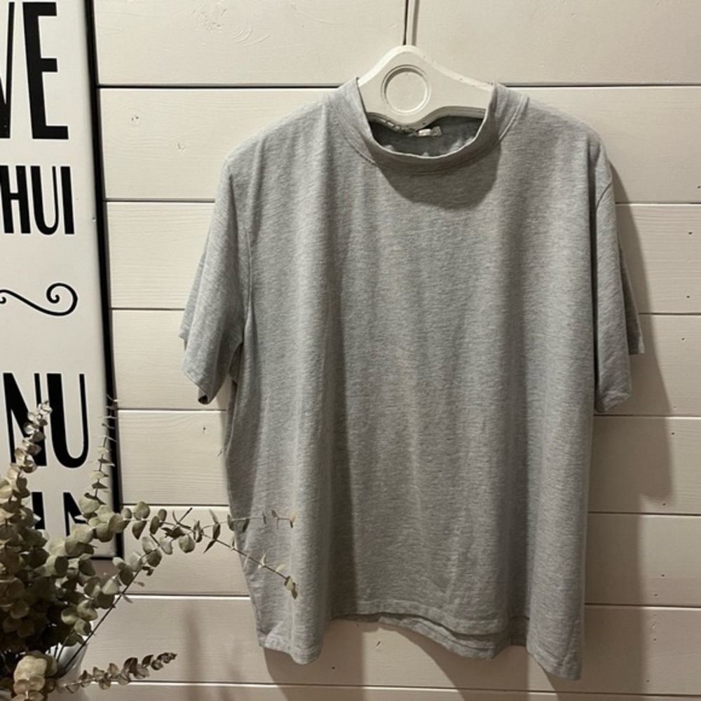 WOMANCE gray T-shirt size  3x